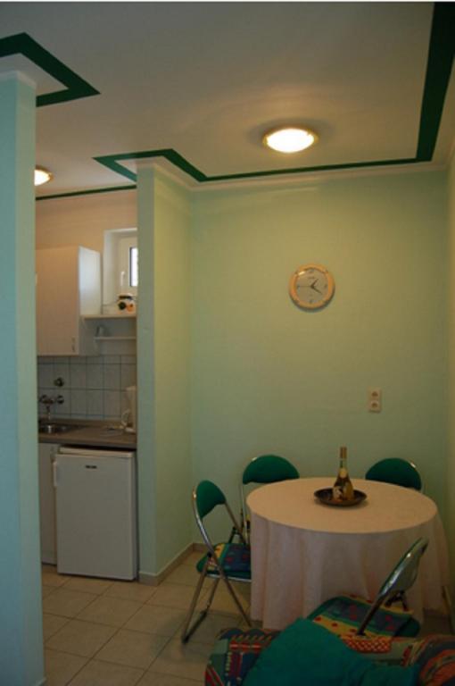 Apartmanhaz Cedrus 8 Zalakaros Kamer foto