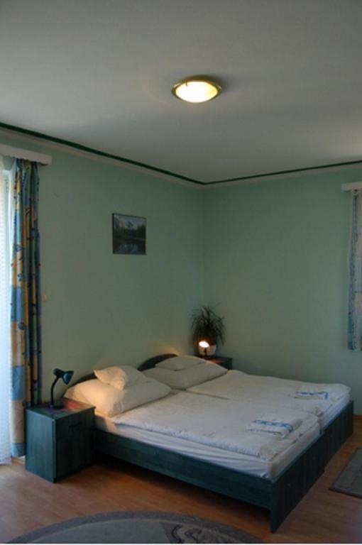 Apartmanhaz Cedrus 8 Zalakaros Buitenkant foto