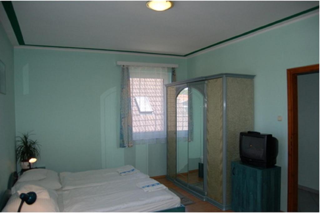 Apartmanhaz Cedrus 8 Zalakaros Buitenkant foto